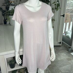 Wilfred free Aritzia ESTHER t-shirt dress slightly flared silhouette. Sz Med